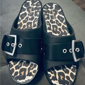 BareTraps Black Mules with Buckle size 10